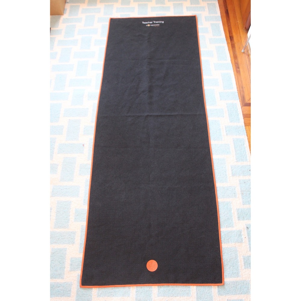 Manduka 24x68 Black Corepower Yoga Teacher Training Yogitoes Skidless Yoga Towel